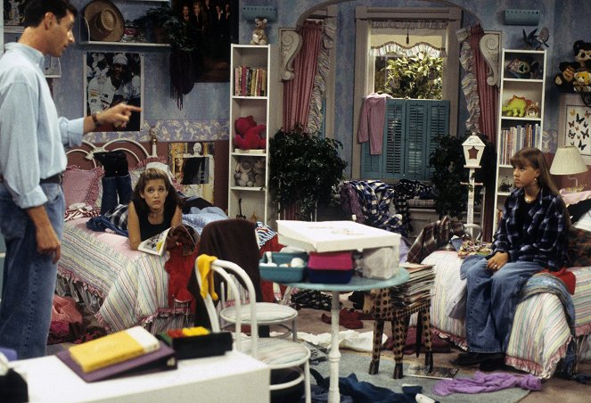 Full House - Season 8 - Breaking Away - Van film - Bob Saget, Marla Sokoloff, Jodie Sweetin