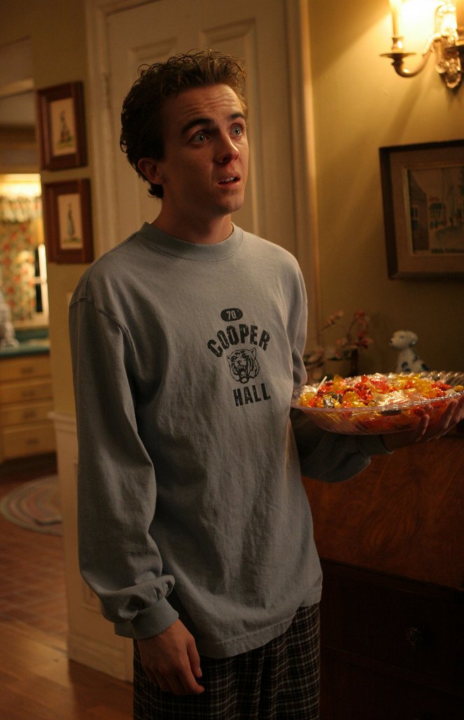 Malcolm in the Middle - Season 7 - Halloween - Photos