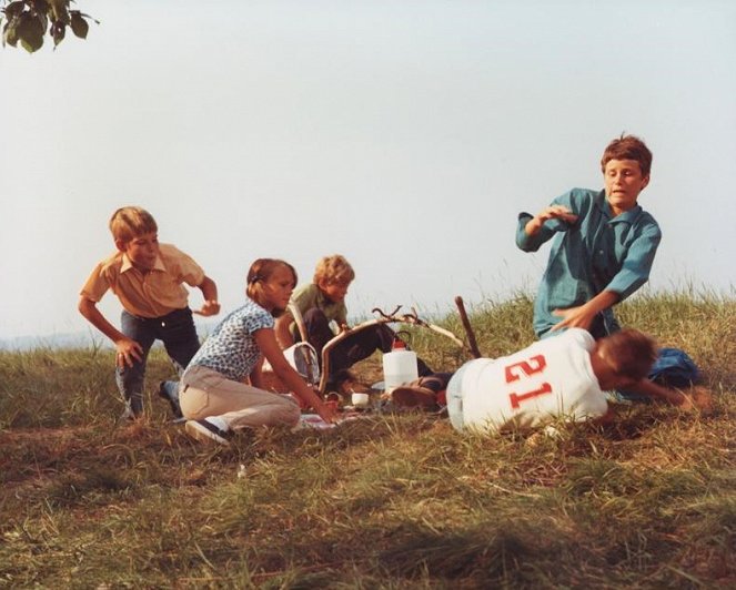 5 Freunde in der Tinte - Filmfotos - Niels Kibenich, Sanne Knudsen, Lone Thielke