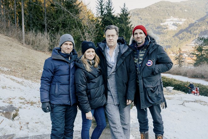 Pagan Peak - Season 2 - Tournage - Philipp Stennert, Julia Jentsch, Nicholas Ofczarek, Cyrill Boss