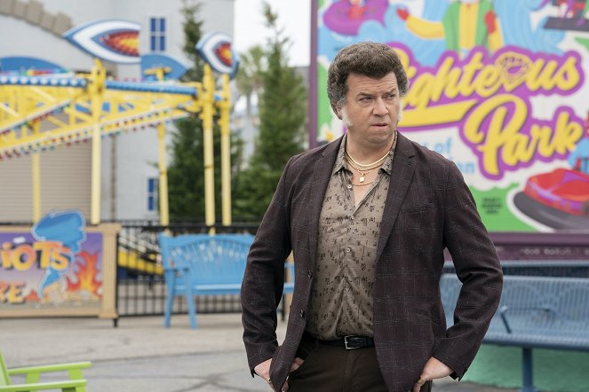 The Righteous Gemstones - For He Is a Liar and the Father of Lies - Van film - Danny McBride
