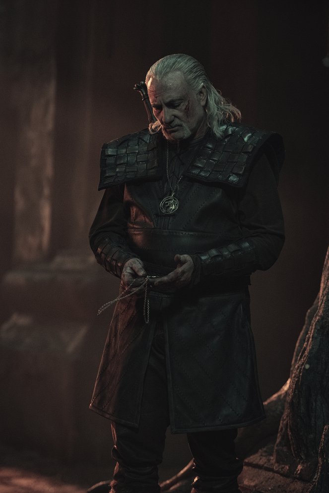 The Witcher - Season 2 - Kaer Morhen - Filmfotos - Kim Bodnia