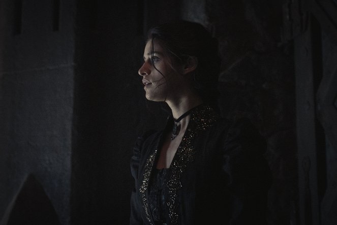 The Witcher - Season 2 - Filmfotos - Anya Chalotra
