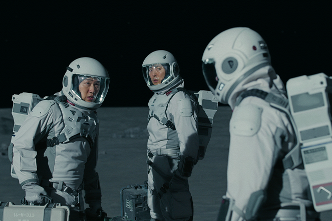 Mar de la Tranquilidad - Estación lunar de investigación Balhae - De la película
