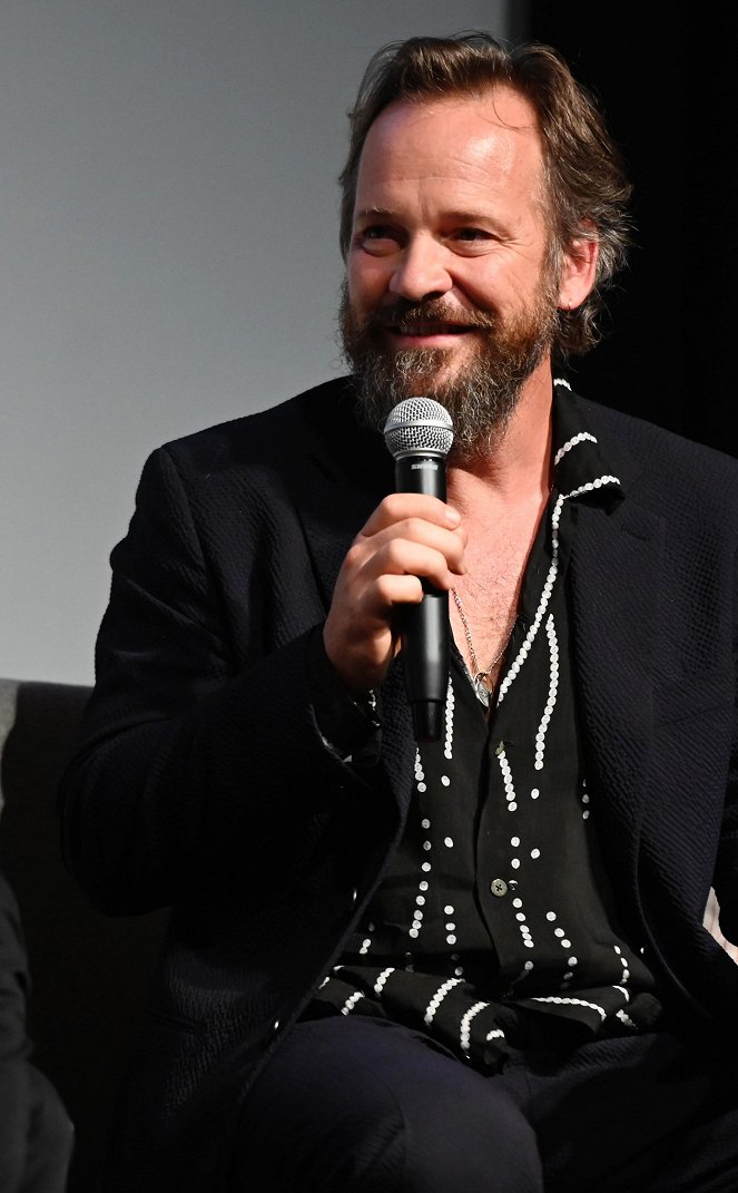 The Lost Daughter - Events - "The Lost Daughter" NYC Tastemaker Screening at Crosby Hotel on September 30, 2021 in New York City - Peter Sarsgaard
