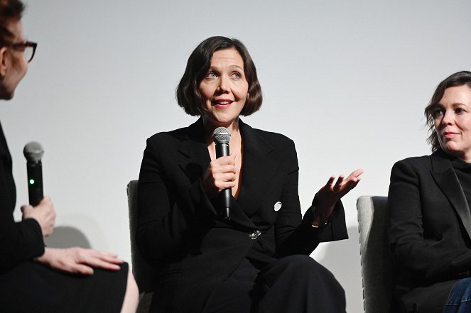 The Lost Daughter - Events - "The Lost Daughter" NYC Tastemaker Screening at Crosby Hotel on September 30, 2021 in New York City - Maggie Gyllenhaal, Olivia Colman