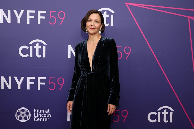 Córka - Z imprez - "The Lost Daughter" premiere during the 59th New York Film Festival at Alice Tully Hall on September 29, 2021 in New York City - Maggie Gyllenhaal