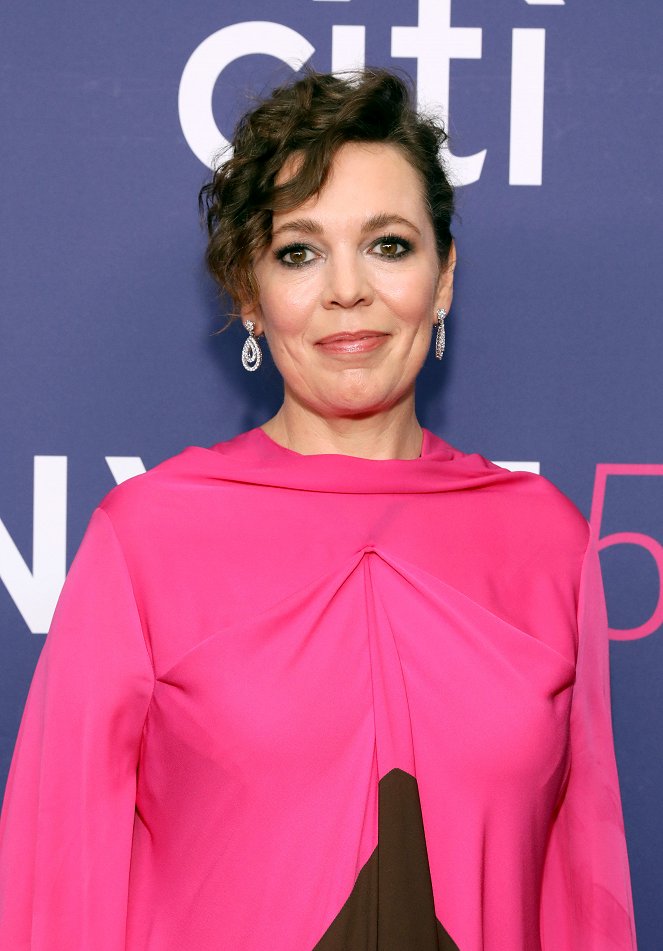 Frau im Dunkeln - Veranstaltungen - "The Lost Daughter" premiere during the 59th New York Film Festival at Alice Tully Hall on September 29, 2021 in New York City - Olivia Colman