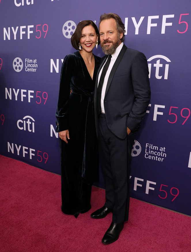 Córka - Z imprez - "The Lost Daughter" premiere during the 59th New York Film Festival at Alice Tully Hall on September 29, 2021 in New York City - Maggie Gyllenhaal, Peter Sarsgaard