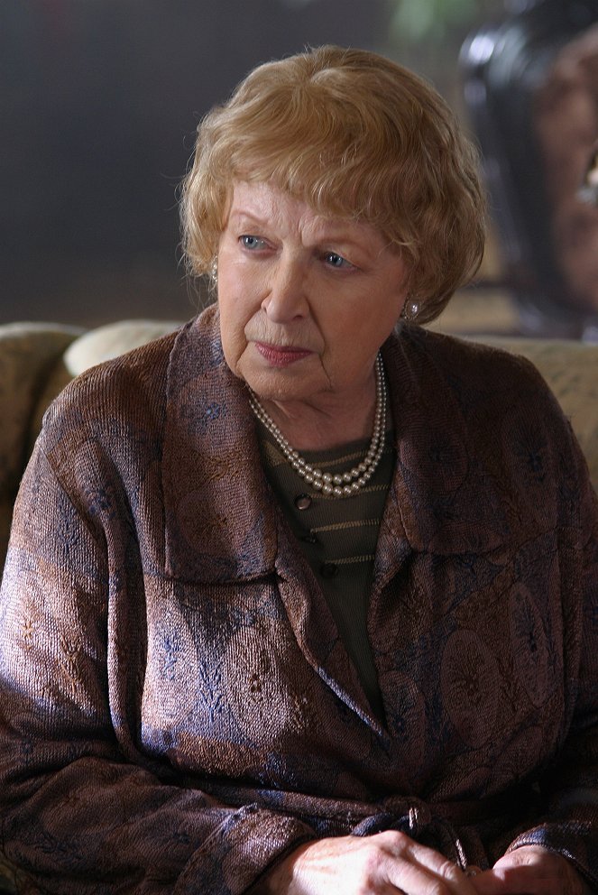 Agatha Christie: Slečna Marpleová - Svrbenie v prstoch - Z filmu