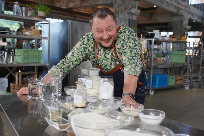 ZDFzeit: Tricks der Lebensmittelindustrie mit Sebastian Lege - Milka, Oreo, Philadelphia - Filmfotók - Sebastian Lege