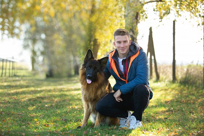 Robin - Promo - Juraj Bača