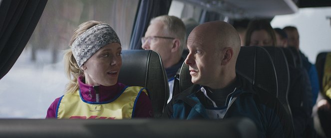 Kilpasisko - Kuvat elokuvasta - Katia Winter, Fredrik Hallgren