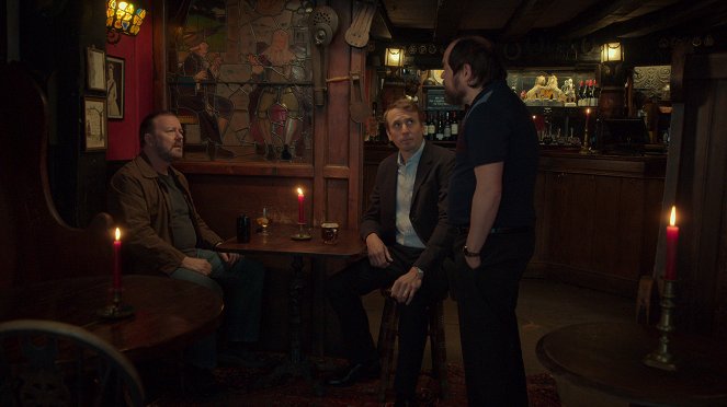 After Life - Episode 3 - Filmfotos - Ricky Gervais, Tom Basden