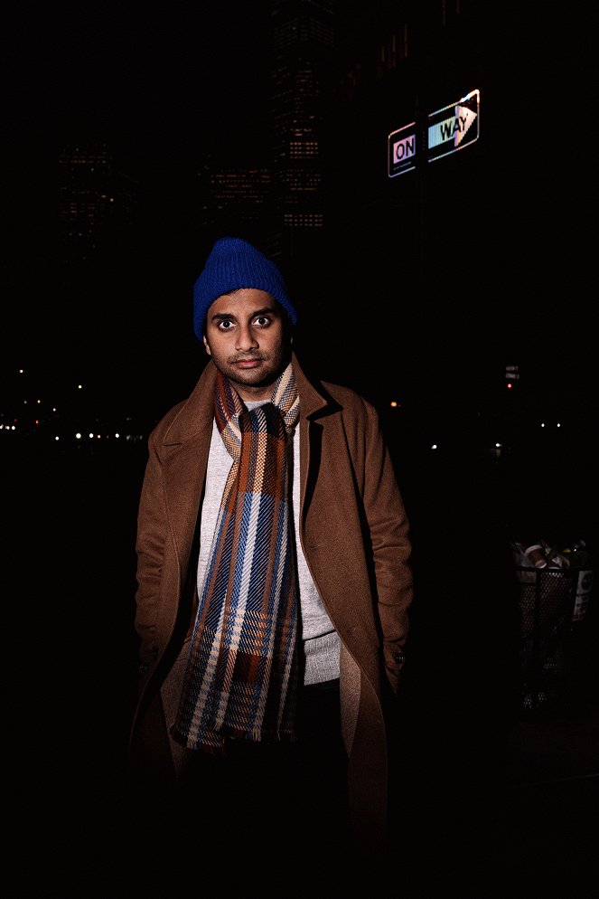 Aziz Ansari: Nightclub Comedian - Promo