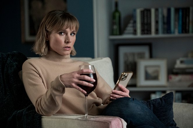 The Woman in the House Across the Street from the Girl in the Window - Episode 2 - Filmfotos - Kristen Bell