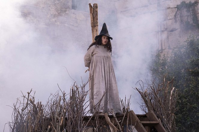 The Legend of the Christmas Witch - The origins - Photos