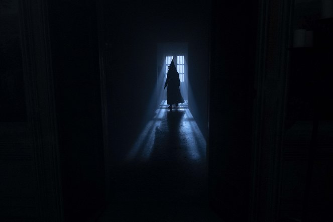 La Befana vien di notte: Le origini - Film