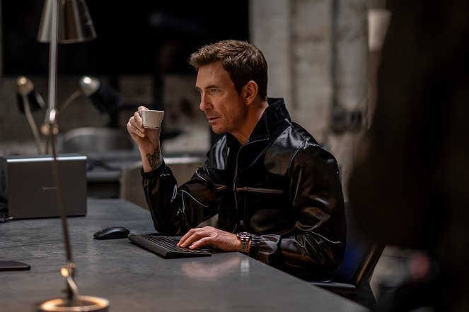 Law & Order: Organized Crime - As Iago Is to Othello - Photos - Dylan McDermott