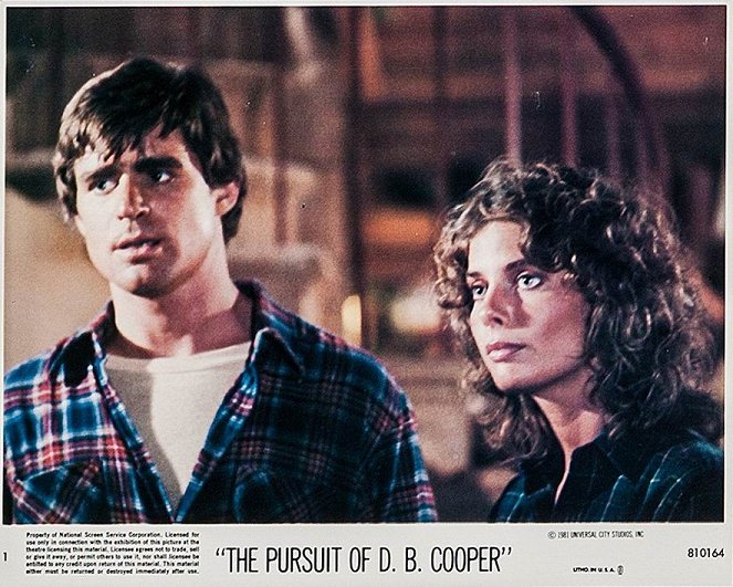 The Pursuit of D.B. Cooper - Lobby Cards - Treat Williams, Kathryn Harrold