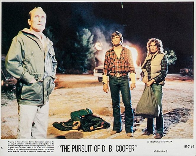 The Pursuit of D.B. Cooper - Lobby Cards - Robert Duvall, Treat Williams, Kathryn Harrold