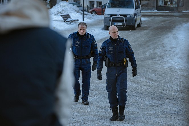 Roba - Season 5 - Pohjasakkaa - Z filmu - Kari Hietalahti, Riku Nieminen