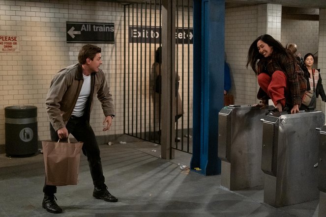 How I Met Your Father - Dirty Thirty - De la película - Christopher Lowell, Tien Tran