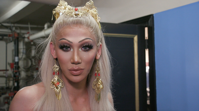 Werq the World - Film - Plastique Tiara