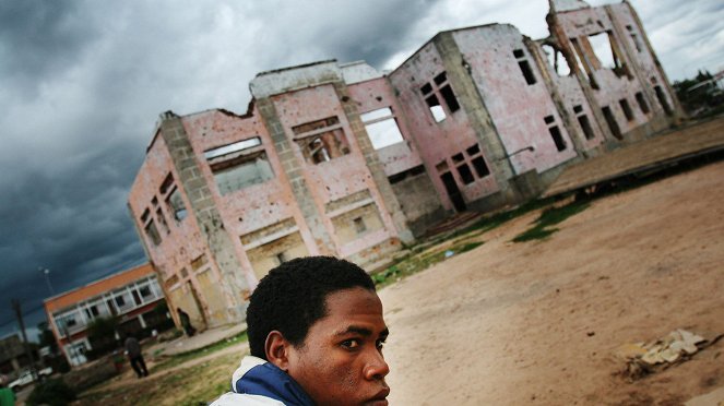 Angola - sen a skutečnost - Van film