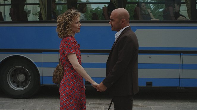Komisár Montalbano - Season 13 - Druhý koniec vlákna - Z filmu - Sonia Bergamasco, Luca Zingaretti