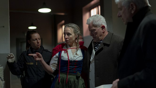 Tatort - Season 53 - Kehraus - Photos - Nina Proll, Miroslav Nemec