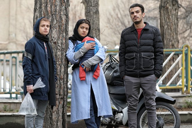 Coraje - De la película - Ghazal Shojaei, Sadaf Asgari, Amirreza Ranjbaran