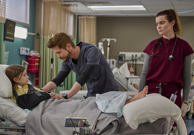 The Resident - Now You See Me - Photos - Matt Czuchry, Kaley Ronayne