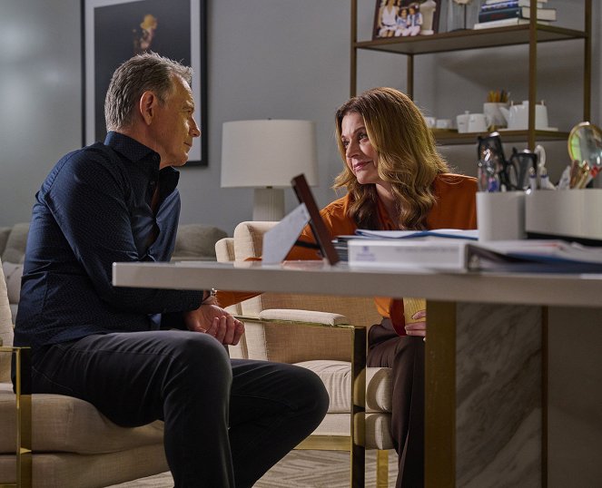 The Resident - Now You See Me - De la película - Bruce Greenwood, Jane Leeves