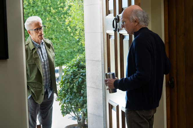 Curb Your Enthusiasm - Season 11 - What Have I Done? - Photos - Ted Danson, Larry David