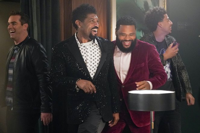 Black-ish - Season 8 - My Work-Friend's Wedding - Kuvat elokuvasta - Jeff Meacham, Deon Cole, Anthony Anderson, Marcus Scribner