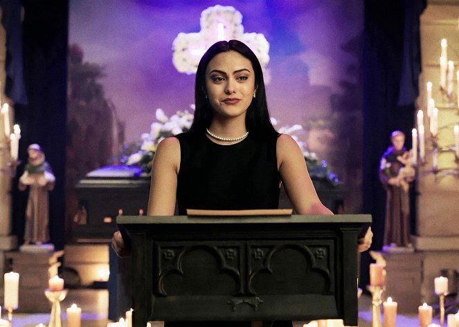Riverdale - Chapter One Hundred and Two: Death at a Funeral - Photos - Camila Mendes