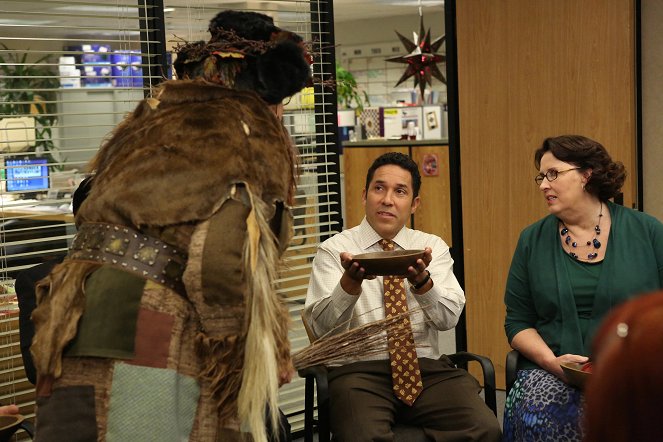 The Office - Dwight Christmas - Photos