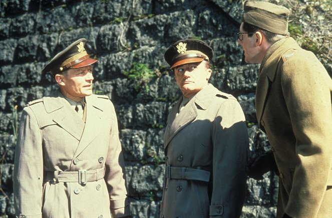 Objetivo: Patton - De la película - Ed Bishop, Robert Vaughn