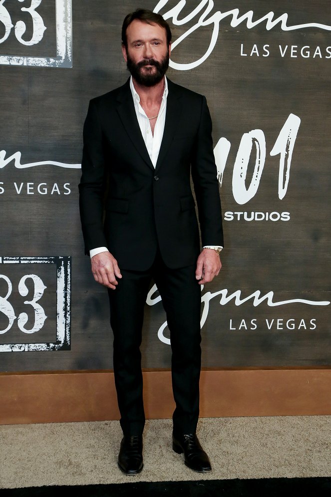 1883 - De eventos - World premiere of "1883" at Wynn Las Vegas on December 11, 2021 in Las Vegas, Nevada