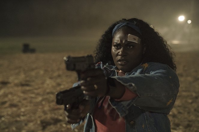 Peacemaker - It's Cow or Never - Z filmu - Danielle Brooks