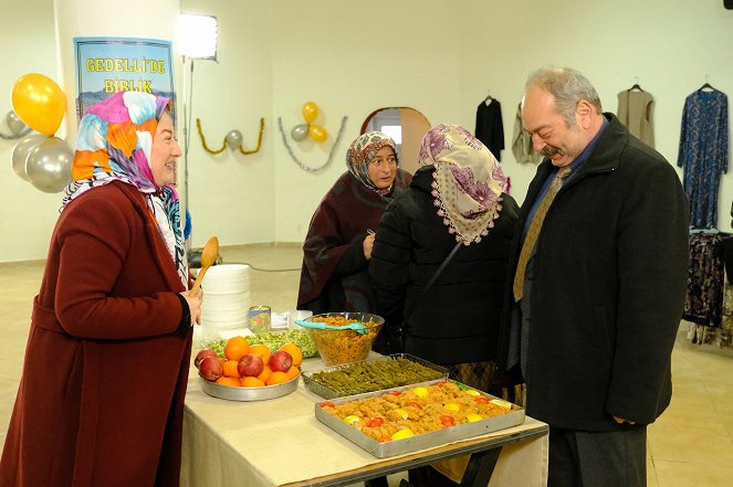 An Anatolian Tale - Babalarının Kaderi - Photos - Ali Düşenkalkar