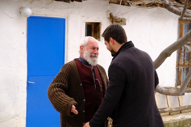 An Anatolian Tale - Babalarının Kaderi - Photos - A. Yavuz Sepetçi