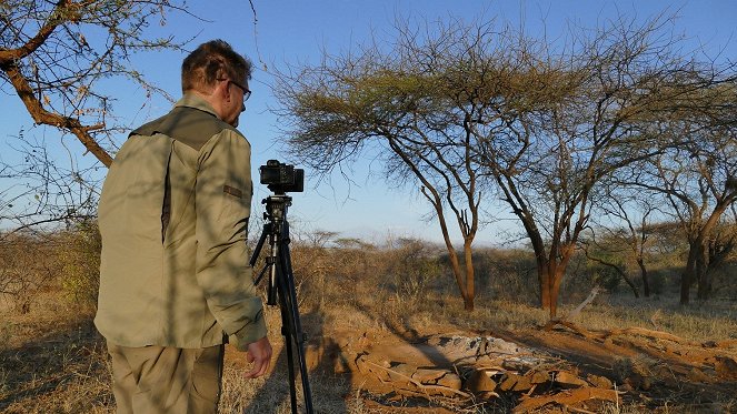 Close To The Wild – On The Path Of Count Sigmund Széchenyi - Making of