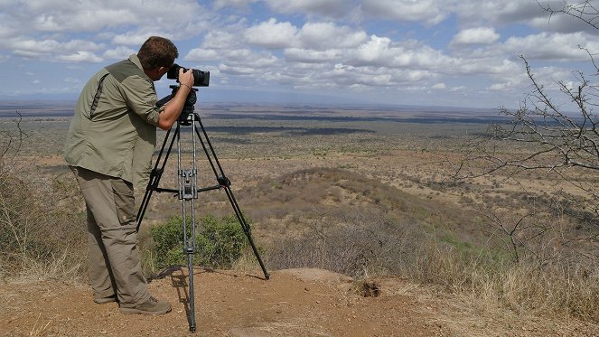 Close To The Wild – On The Path Of Count Sigmund Széchenyi - Making of