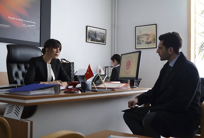 Yargı - Episode 20 - De la película - Şükran Ovalı, Kaan Urgancıoğlu