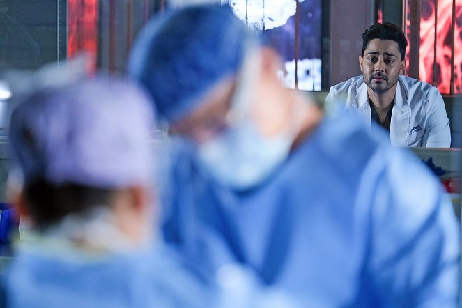 The Resident - Past, Present, Future - Photos - Manish Dayal