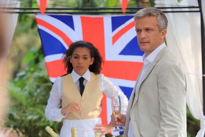 Death in Paradise - Season 5 - Die Smaragdinsel - Filmfotos