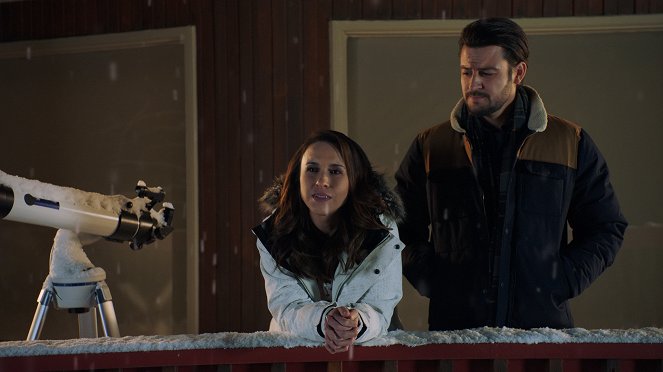 Winter in Vail - Film - Lacey Chabert, Tyler Hynes