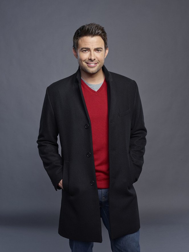 The Christmas House - Promoción - Jonathan Bennett